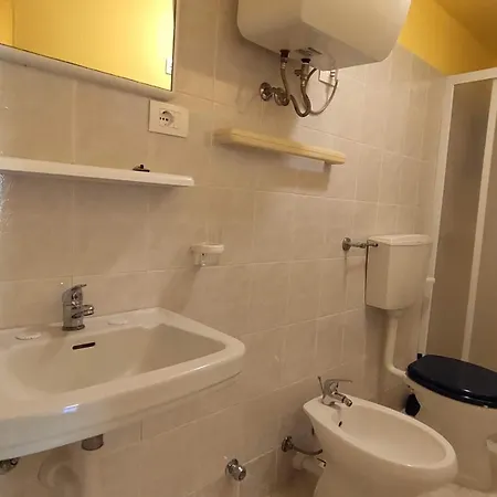 Pineta Mare - Goelba Apartamento
