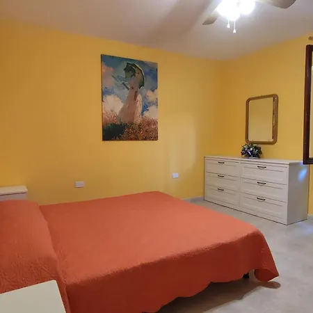 Pineta Mare - Goelba Apartamento *